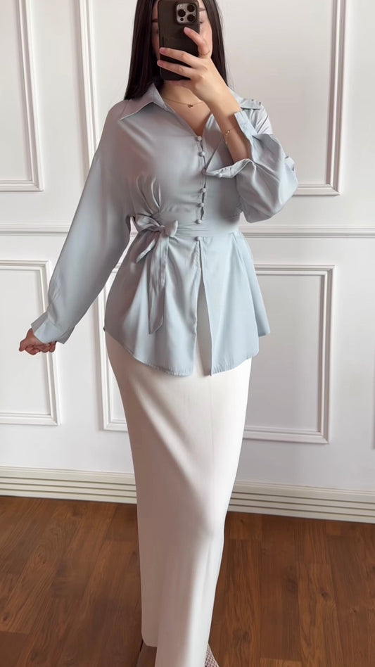 Two-piece set with blouse and white maxi skirt