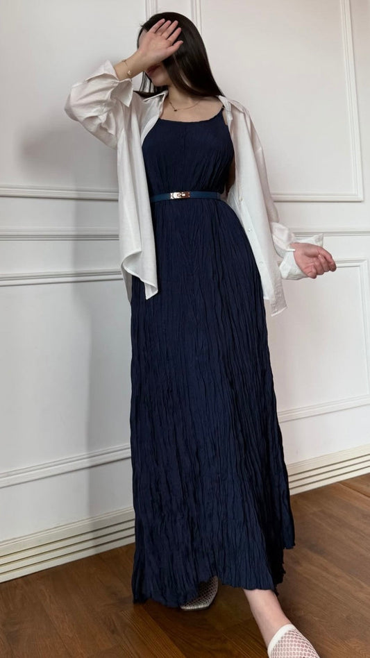 Two-piece set with pleated dress and oversized shirt